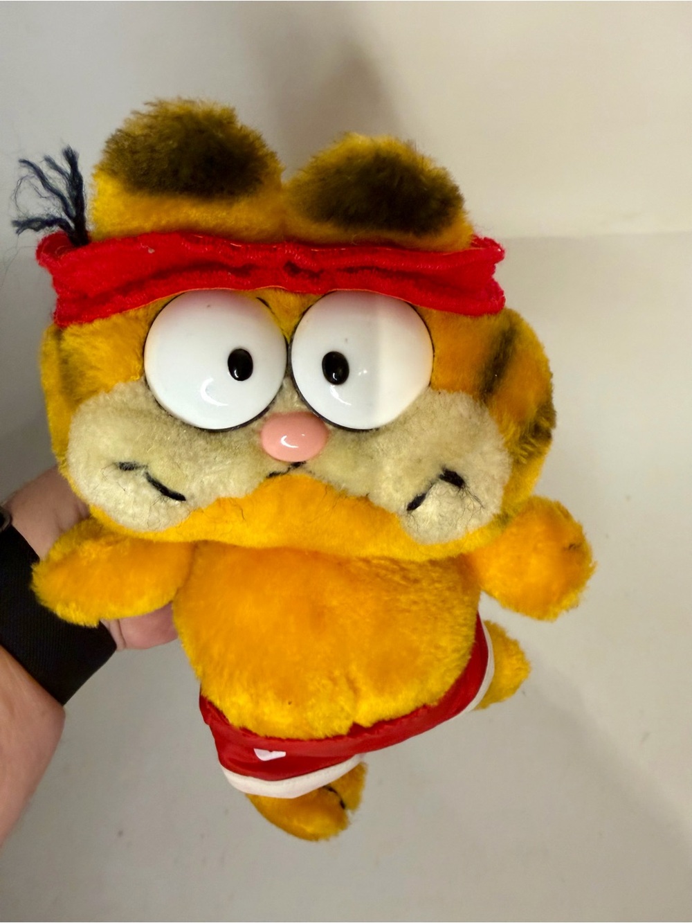 Vintage Dakin Garfield Workout Plush Stuffed Animal Red Headband Shorts 1981 10”
